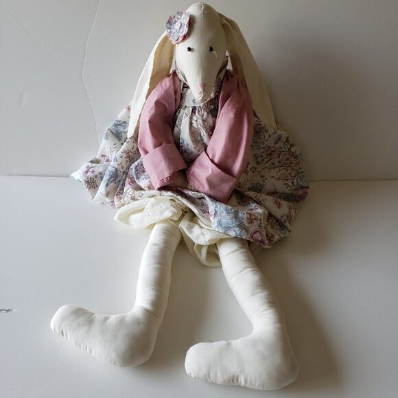 Vintage Handcrafted Rabbit Bunny Animal - Picture 1 of 4